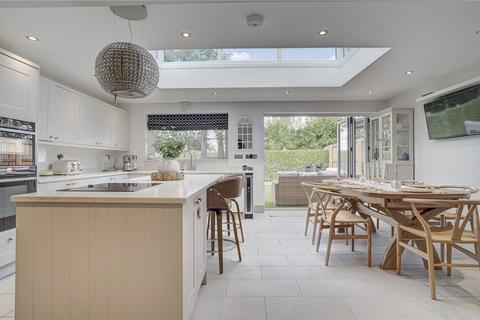 16 Normandy Road, Wroughton, Swindon, SN4 0UJ