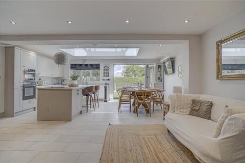 16 Normandy Road, Wroughton, Swindon, SN4 0UJ