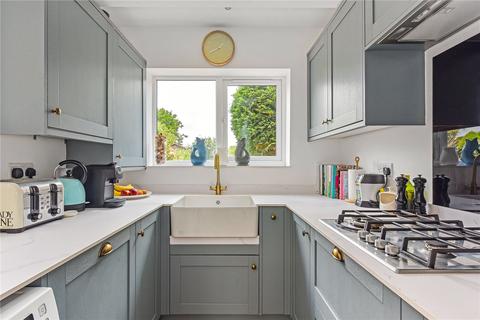 58 Bognor Road, Chichester, PO19 7TG