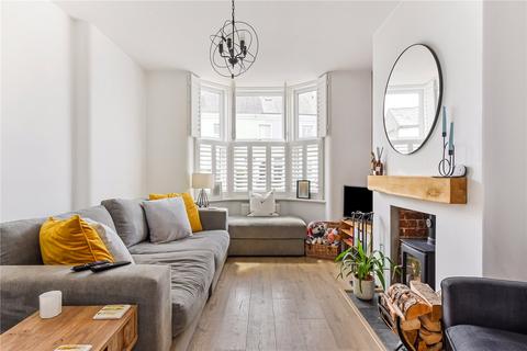 58 Bognor Road, Chichester, PO19 7TG