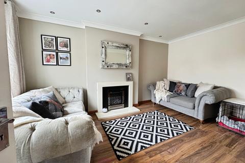 24 Charles Court, Thorne, Doncaster, DN8 4LD