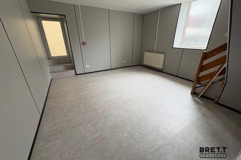 1 bedroom flat to rent, Flat 1, Edinburgh House, 95 Queen Street, Pembroke Dock, Pembrokeshire. SA72 6JE