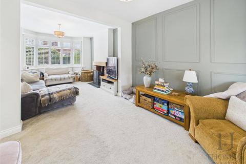 18 Abingdon Drive, Ruddington, Nottingham, NG11 6FX