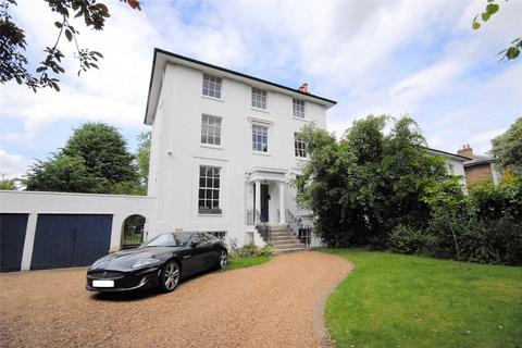 2 bedroom apartment to rent, Blackheath Park, London, SE3