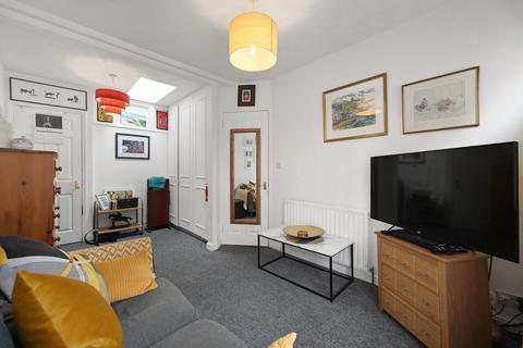 2 bedroom cottage for sale, Burlington Mews, Acton