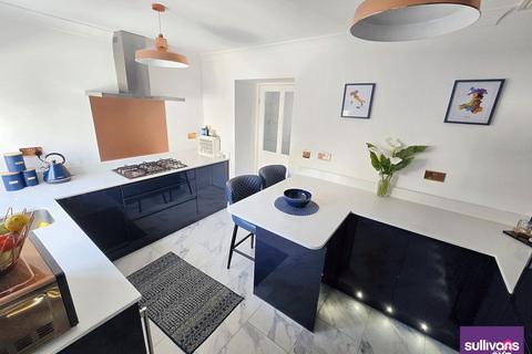 13 Foundry Row, Lonlas, Neath, SA10 6RH