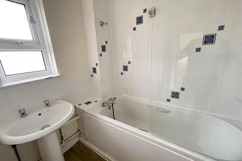 19 Waverley Close, Bulford Barracks, Salisbury, SP4 9LD