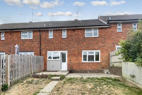 19 Waverley Close, Bulford Barracks, Salisbury, SP4 9LD