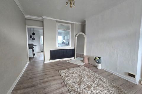 18 Foundry Row, Lonlas, Neath, SA10 6RH