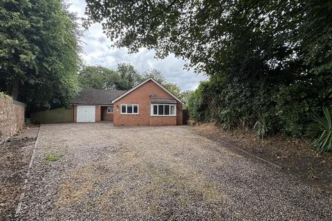 3 bedroom detached bungalow to rent - Perry Park Road, Rowley Regis