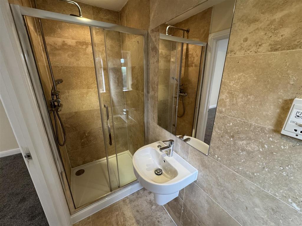 En-suite.JPG