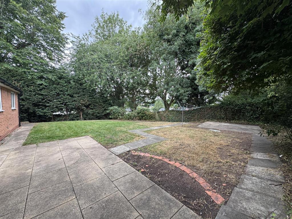 Garden.JPG