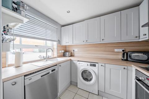 51 Howell Close, Arborfield, Reading, RG2 9GN