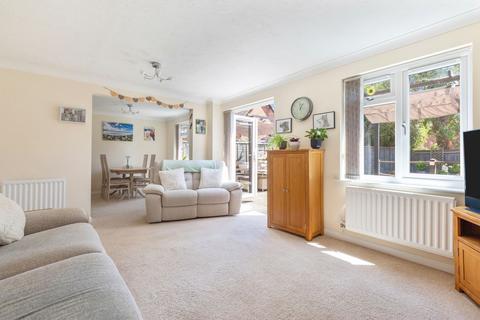 undefined, Larkspur Close, Littlehampton, BN17