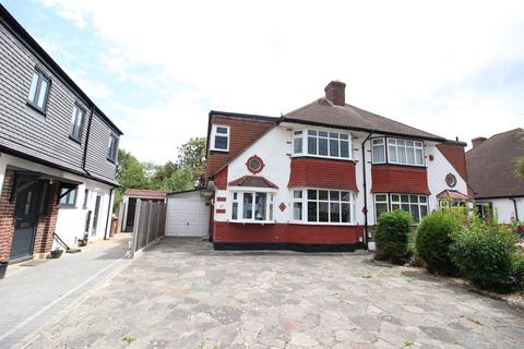 4 bedroom semi-detached house for sale, Kinross Avenue, Worcester Park KT4