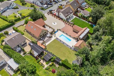 undefined, Parish Road, Neath SA11