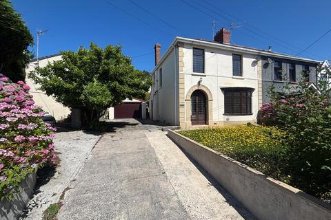 Pwll Road, Llanelli