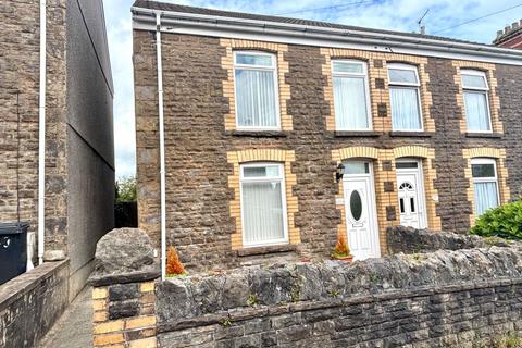 18 Bosworth Road, Neath, SA10 6BU