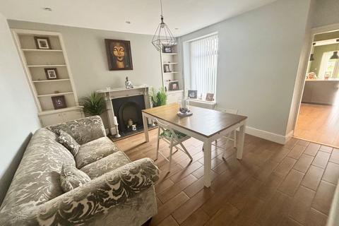 18 Bosworth Road, Neath, SA10 6BU