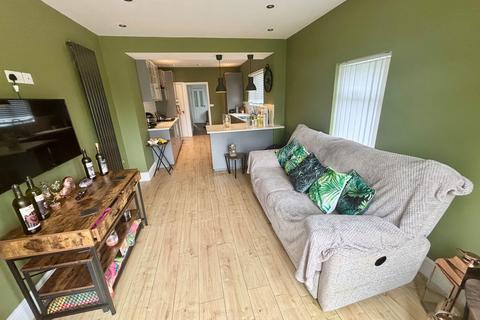 18 Bosworth Road, Neath, SA10 6BU