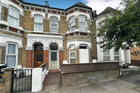 2 bedroom flat for sale, 19D East Dulwich Grove, Southwark, London, SE22 8PW