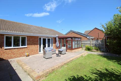 3 bedroom bungalow for sale, Ffordd Nant, Kinmel Bay LL18