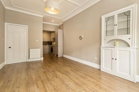 2 bedroom apartment for sale, Crow Road, Broomhill, Glasgow
