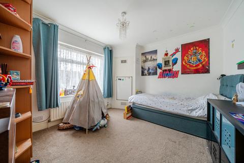 16 First Avenue, Bexleyheath, DA7 5SX