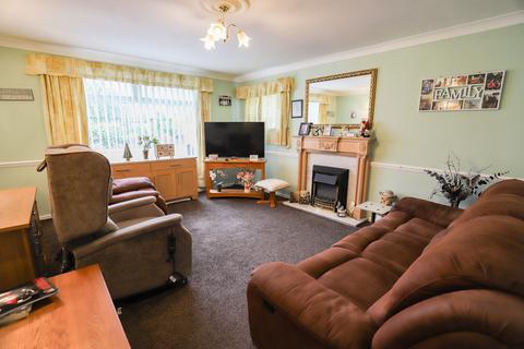 3 bedroom bungalow for sale, Hayfell Avenue, Westgate, Morecambe