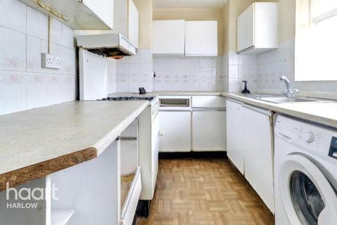 2 bedroom flat for sale, Spring Hills, Harlow
