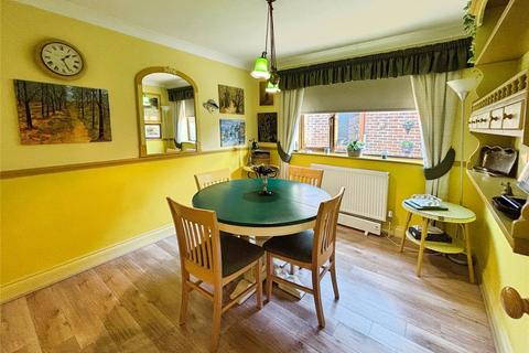 3 bedroom detached house for sale, Devon Avenue, Deal CT14