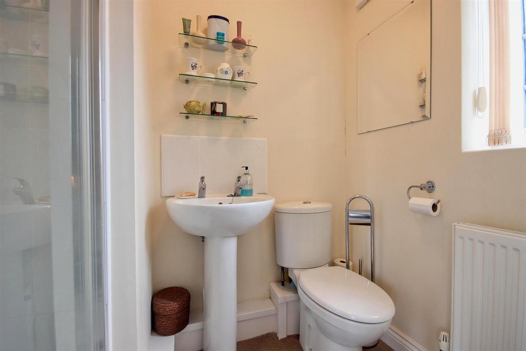 En suite shower room