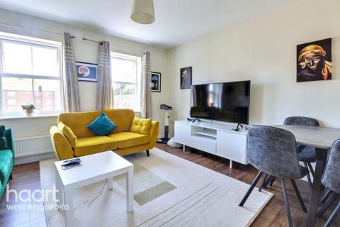 3 bedroom apartment for sale, Stokesay Walk, Nottingham