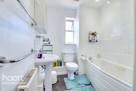 3 bedroom apartment for sale, Stokesay Walk, Nottingham
