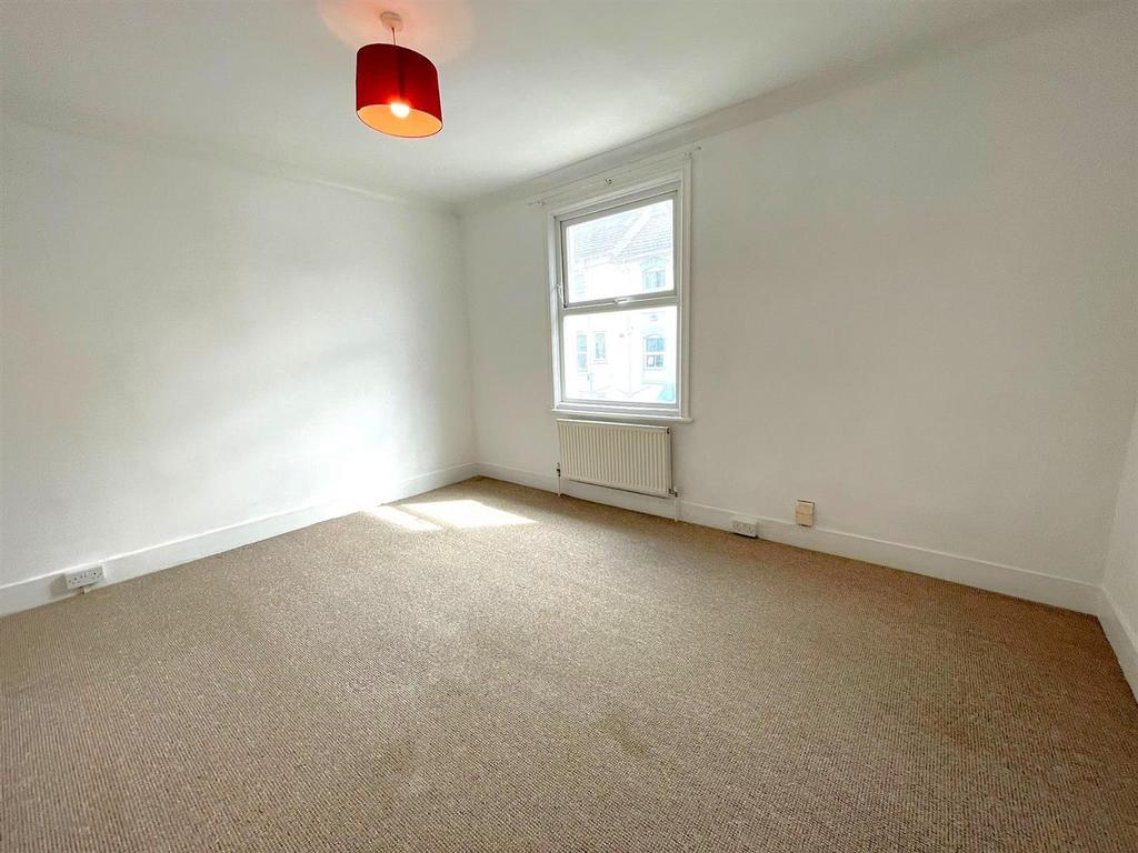 Bedroom 1 wide.jpg