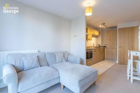1 bedroom flat to rent, Longleat Avenue,Birmingham, B15 2EX