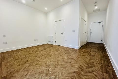 Studio to rent, Ashby House, Brook Street, Chelmsford