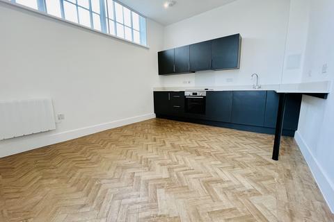 Studio to rent, Ashby House, Brook Street, Chelmsford