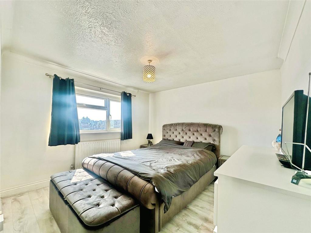 #yourmoveswanley