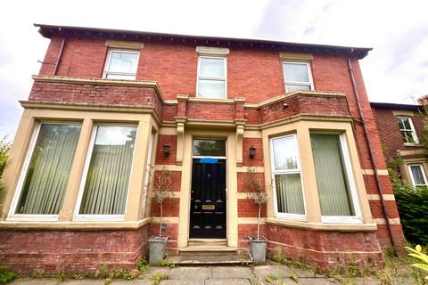 4 bedroom detached house for sale, Garstang Road, Fulwood PR2