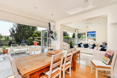 West End Bartholomew Close, Hythe, CT21 4BS