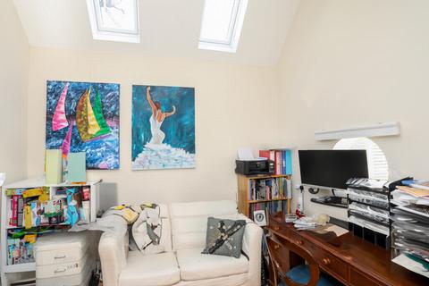 West End Bartholomew Close, Hythe, CT21 4BS