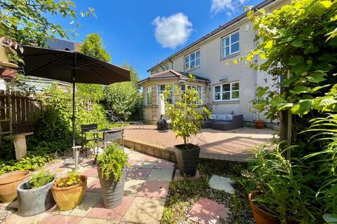 undefined, 2 Mayfield Gardens, Milnathort, KY13