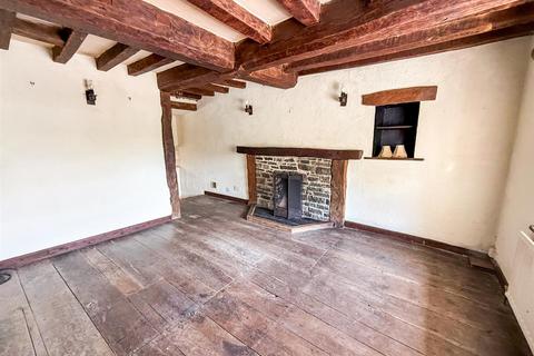 undefined, Penybontfawr