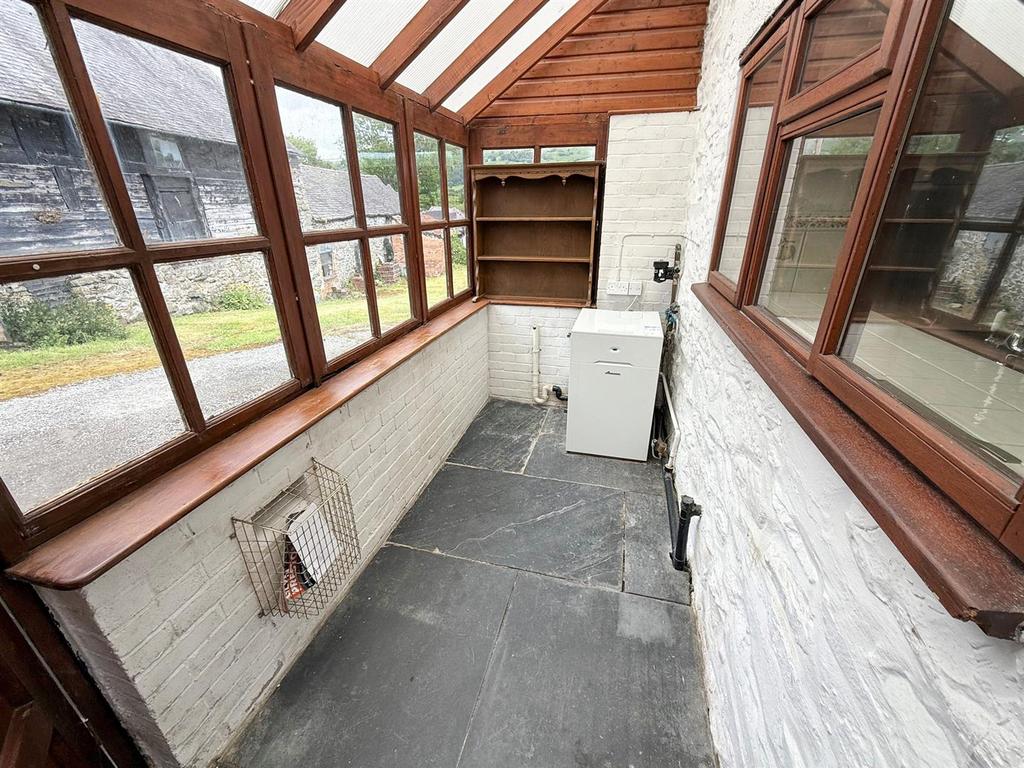 Utility/ Porch