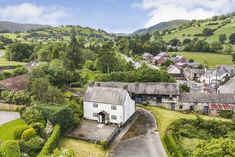 undefined, Penybontfawr