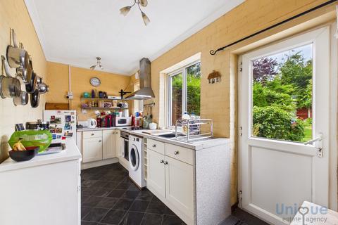 3 bedroom end of terrace house for sale, Heaton Road,  Lytham St. Annes, FY8