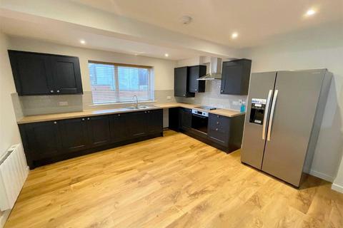 3 bedroom barn conversion to rent, Park Gate Lane, Abbotts Bromley