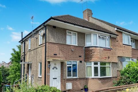 2 bedroom maisonette for sale, Castleton Avenue, Bexleyheath DA7