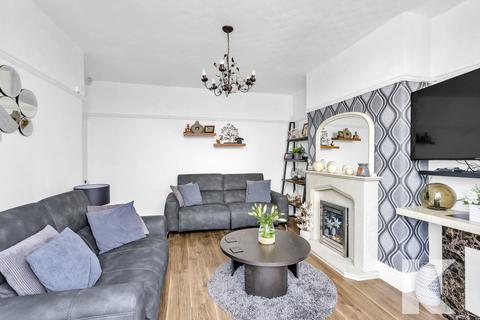 3 bedroom semi-detached house for sale, 552 Broadway, Chadderton, Oldham, OL9 9NH